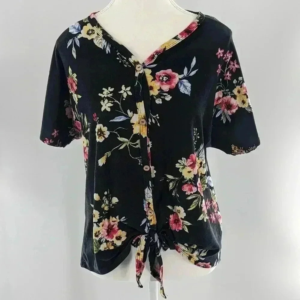 Pomelo Women's Medium Black Floral Tie Knot Fake Button VNeck Blouse Short Sleev